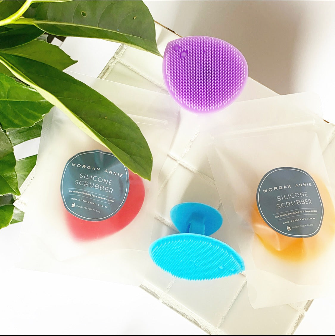 SILICONE SCRUBBER