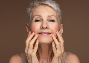 A Guide to Natural Makeup for Mature Skin
